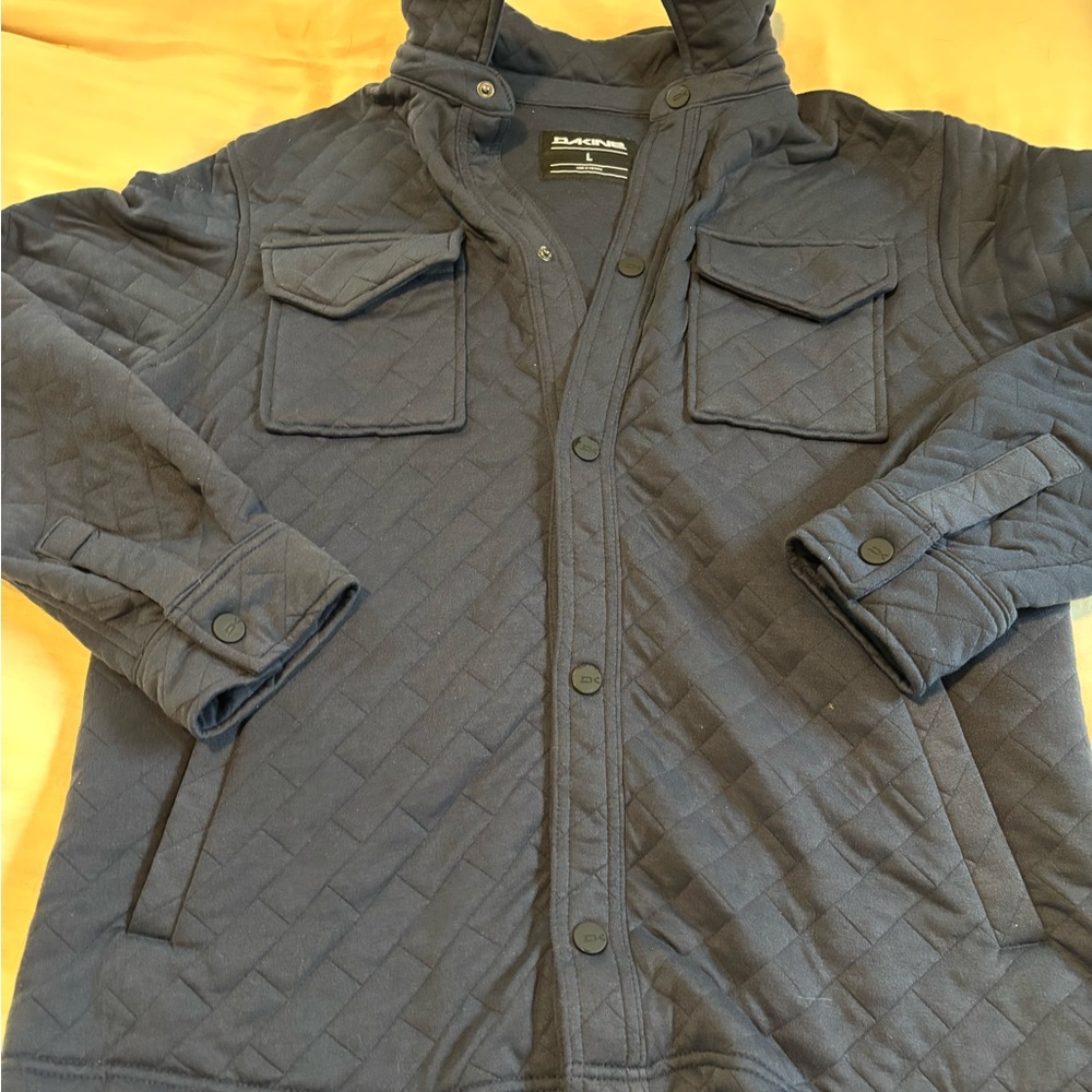 Dakine Men’s large, snap, quilted field jacket, navy, pockets, midweight, sharp!